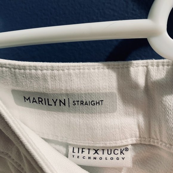 NYDJ Marilyn Straight Leg White Jeans - Size 12 - Picture 6 of 6